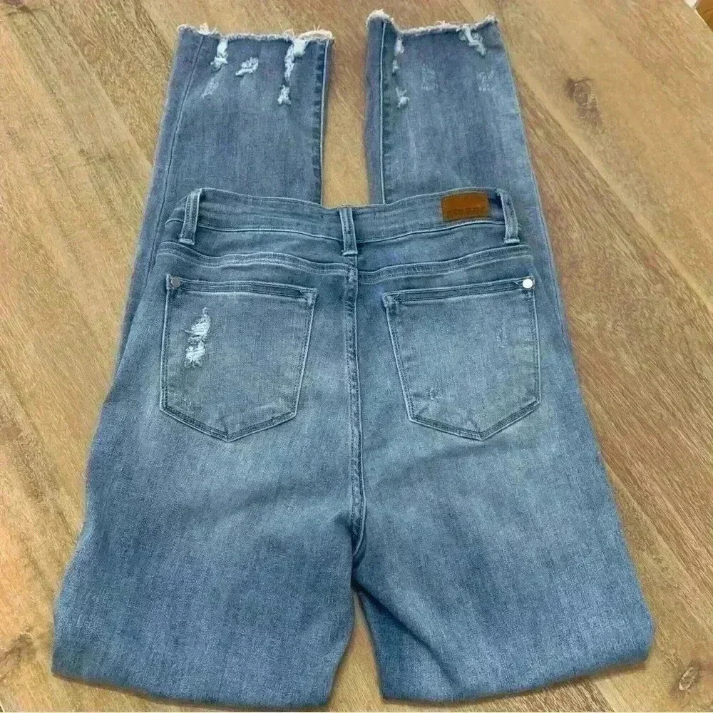 Judy Blue Slim Fit Destroyed Hem Straight Leg Denim 7 - Picture 2 of 15